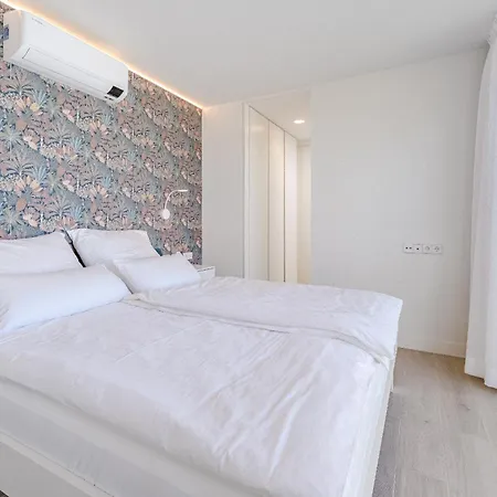 Luxus Don Carlos - Playa De Americas Villa